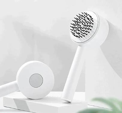 The Self-cleaning Hair Brush